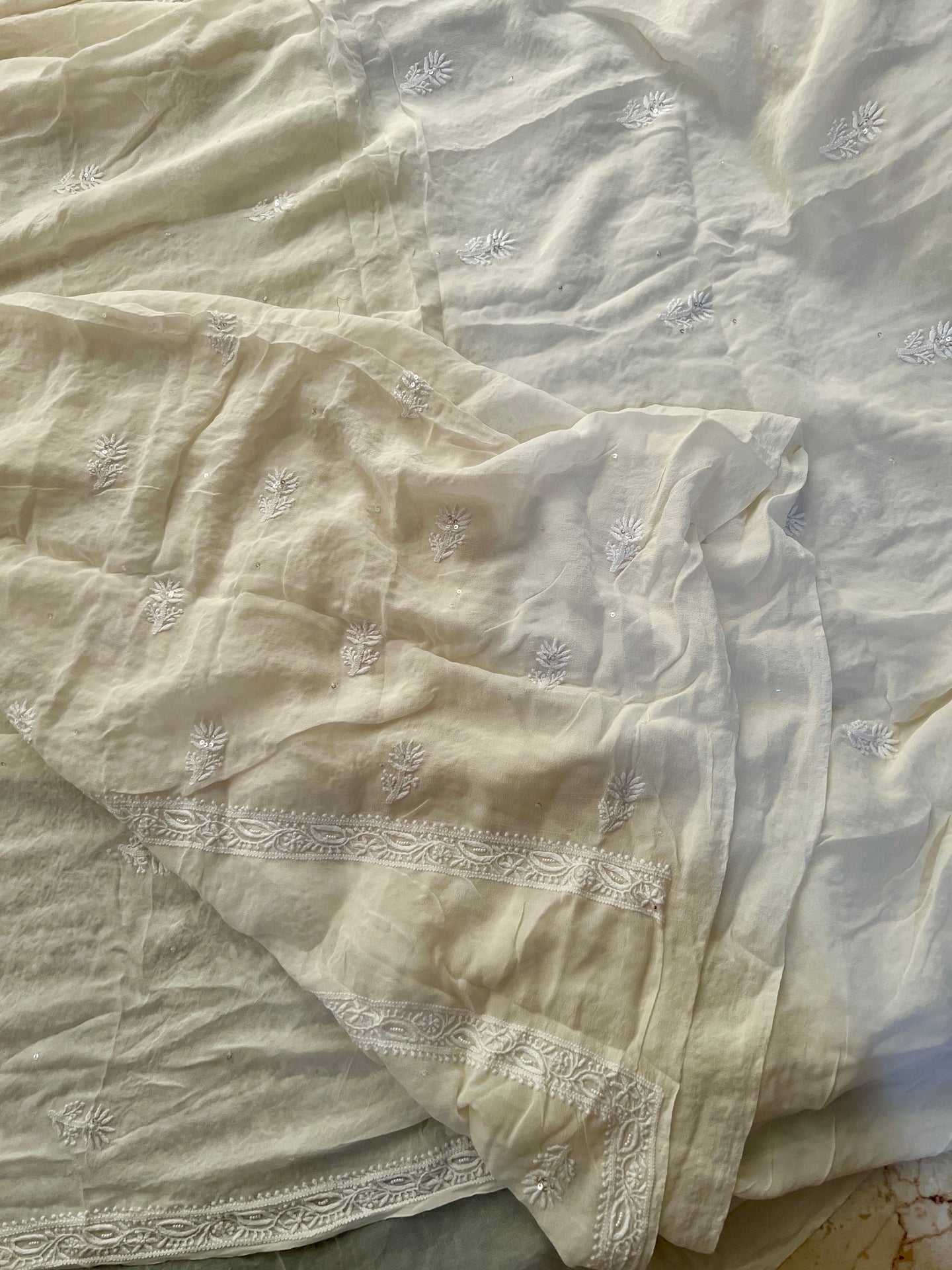 Suhaan Cream Chikankari pearl sequins work kurta and dupatta